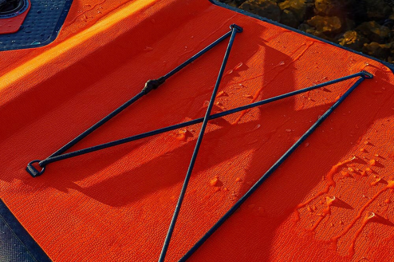 NAFUKOVACI PADDLEBOARD GLADIATOR PRO 11,4 PADDLEBOARDY.CZ zadni cargo gumicka